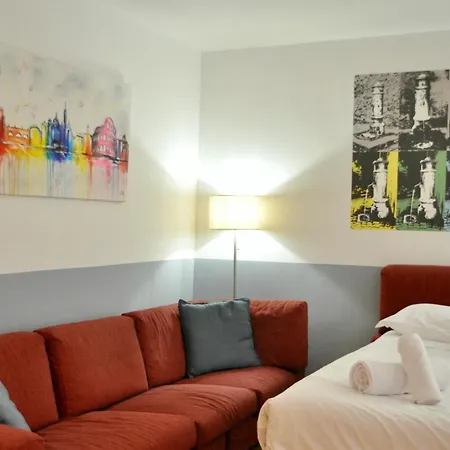 B&s Domus Colosseo Appartement Rome